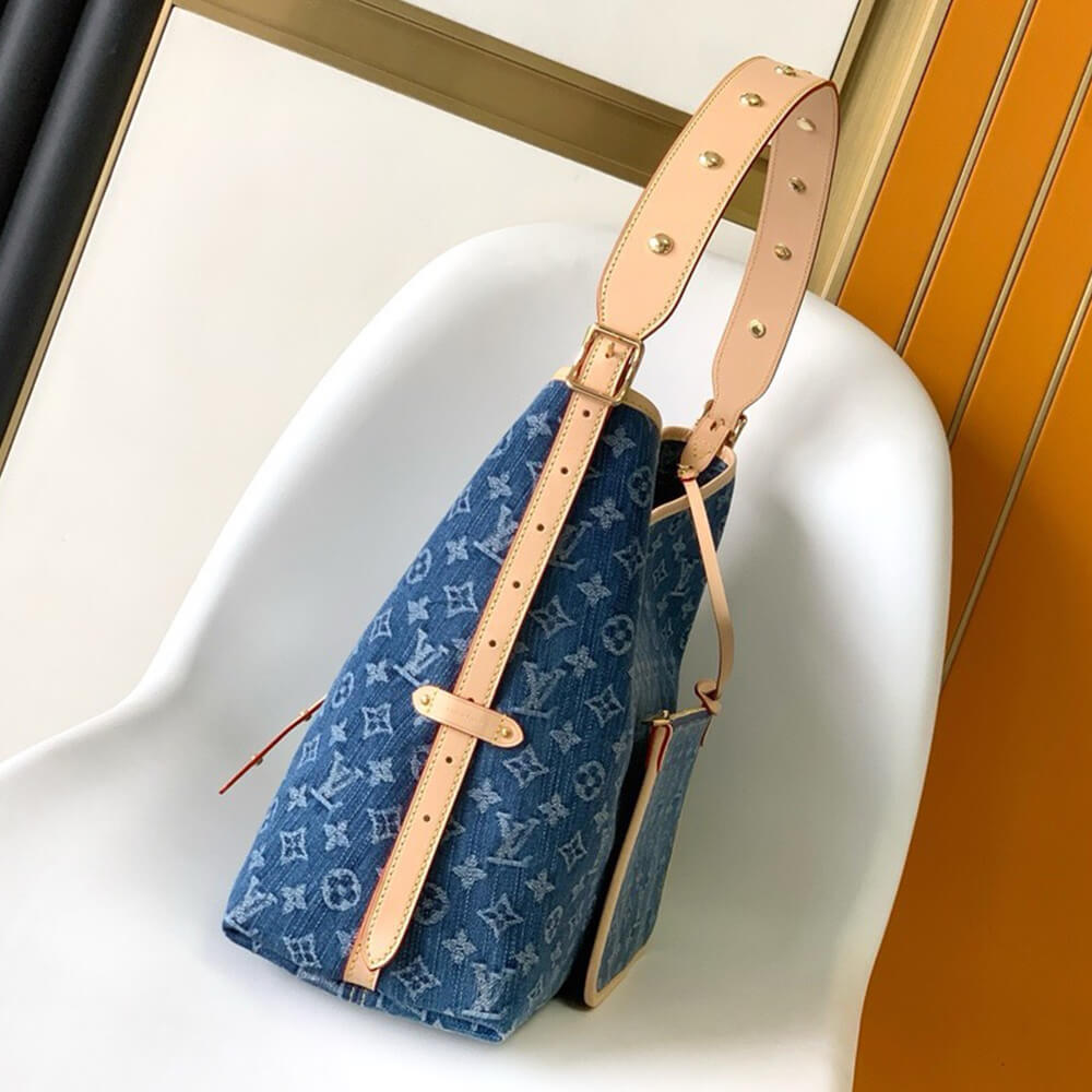 LV CarryAll MM