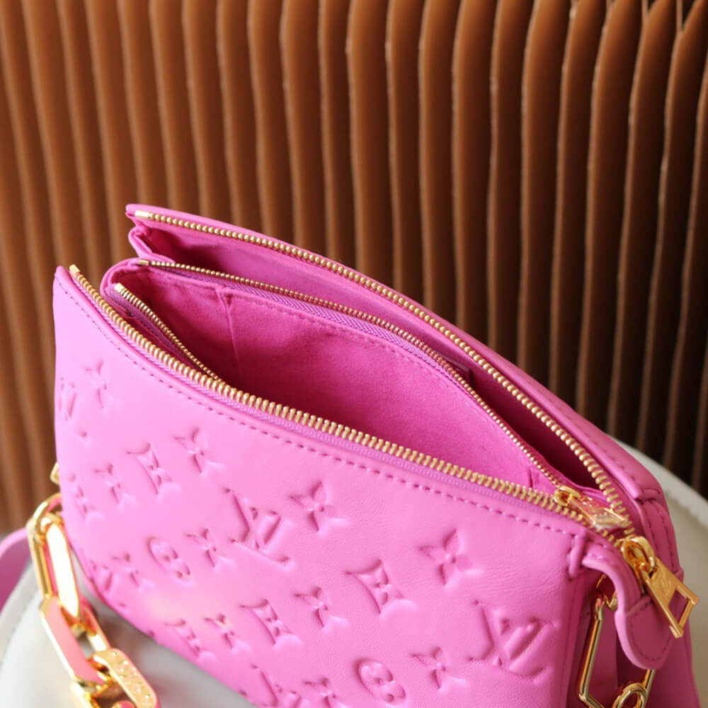 LV Coussin BB