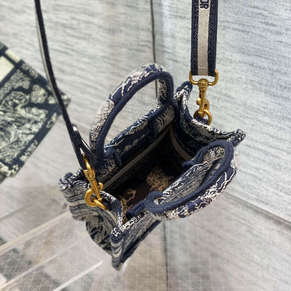 mini vertical D*or book tote