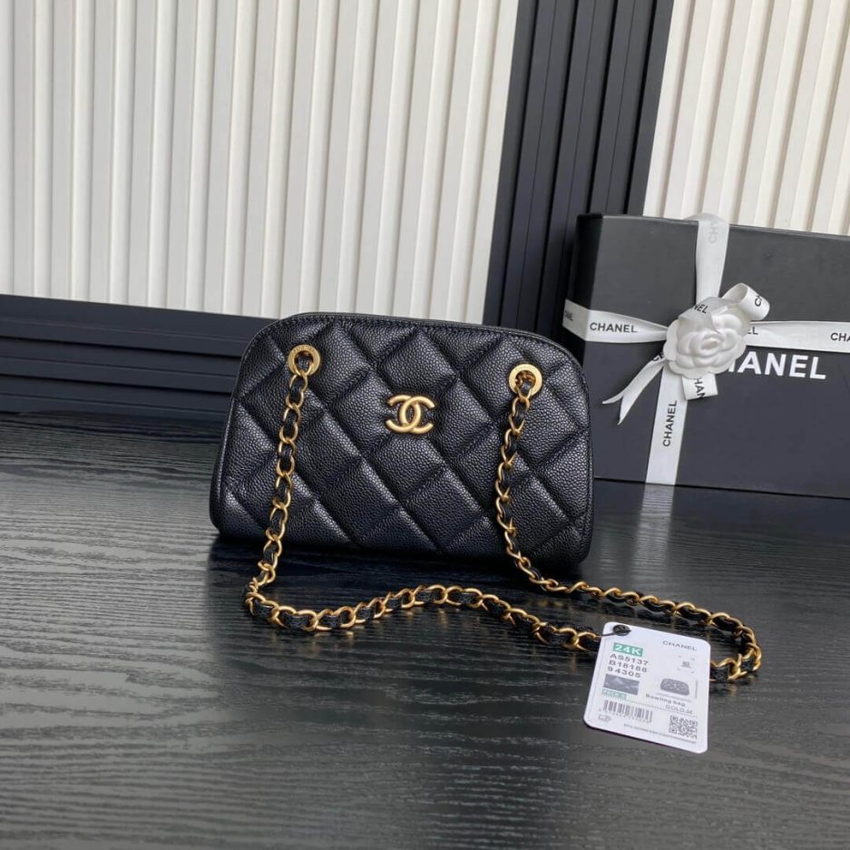 Ch*el small bowling bag