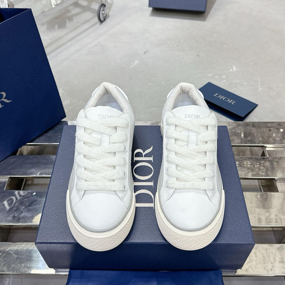 D*or b33 sneaker