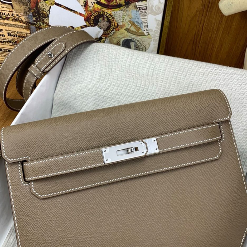 H**mes kelly depeches 25 pouch
